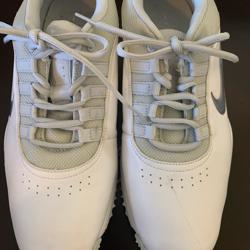Men’s tennis